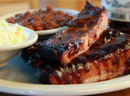 Picture of 4 bones with beans and slaw